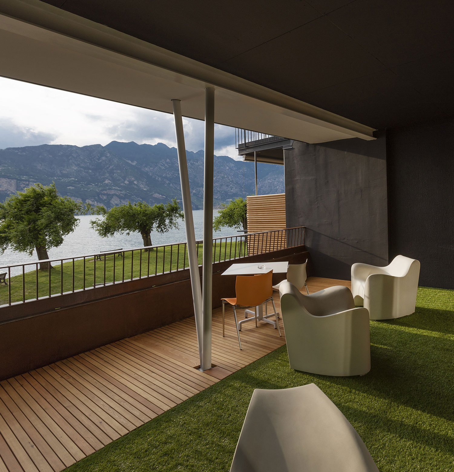 Highlight Family Suite Ambienthotel Primaluna on Garda Lake