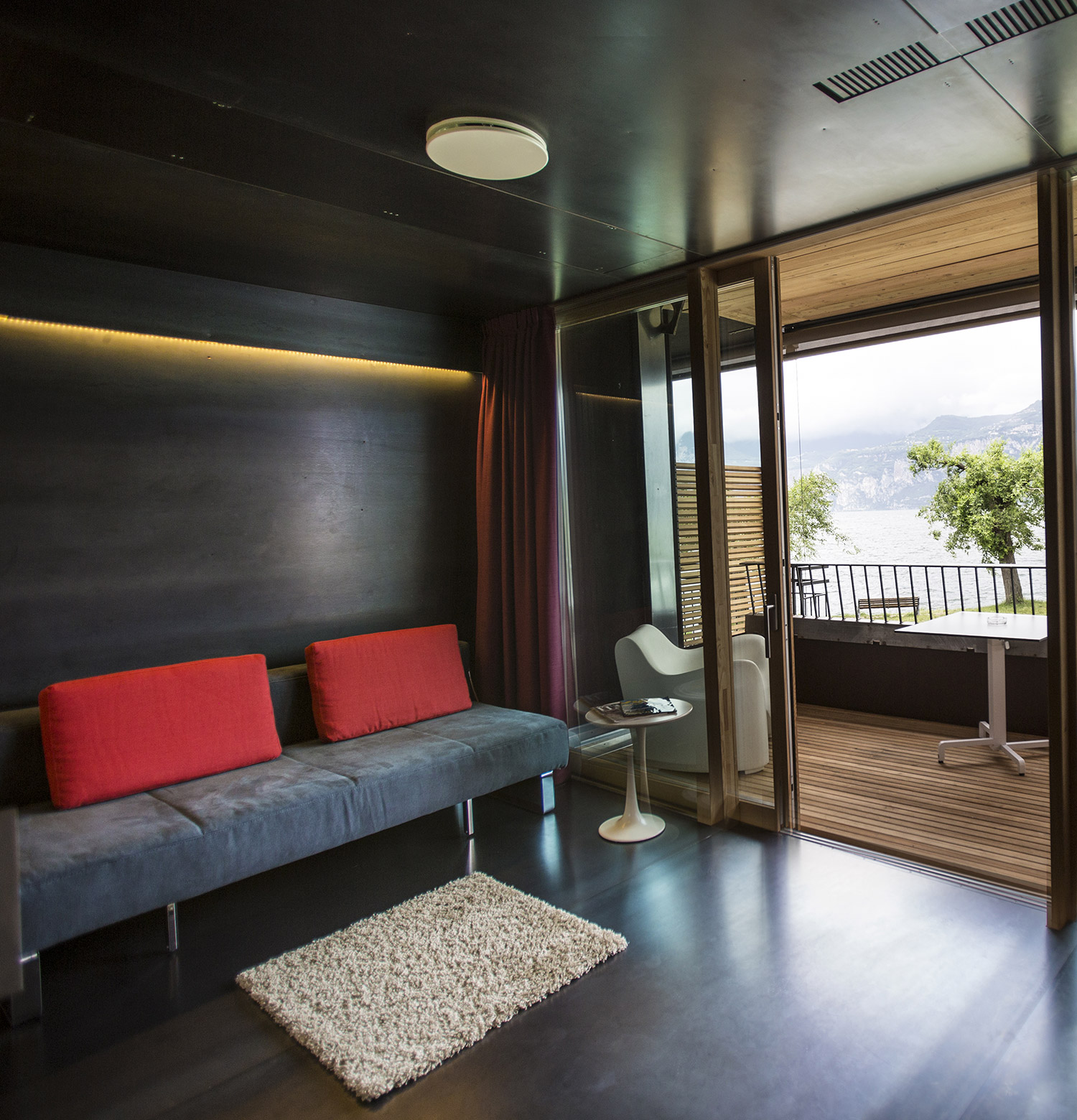 Highlight JS Primaluna Suite Ambienthotel Primaluna on Garda Lake