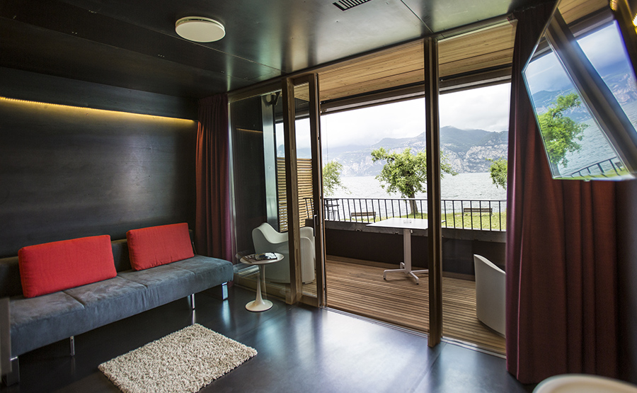 Highlight JS Primaluna Suite Ambienthotel Primaluna on Garda Lake