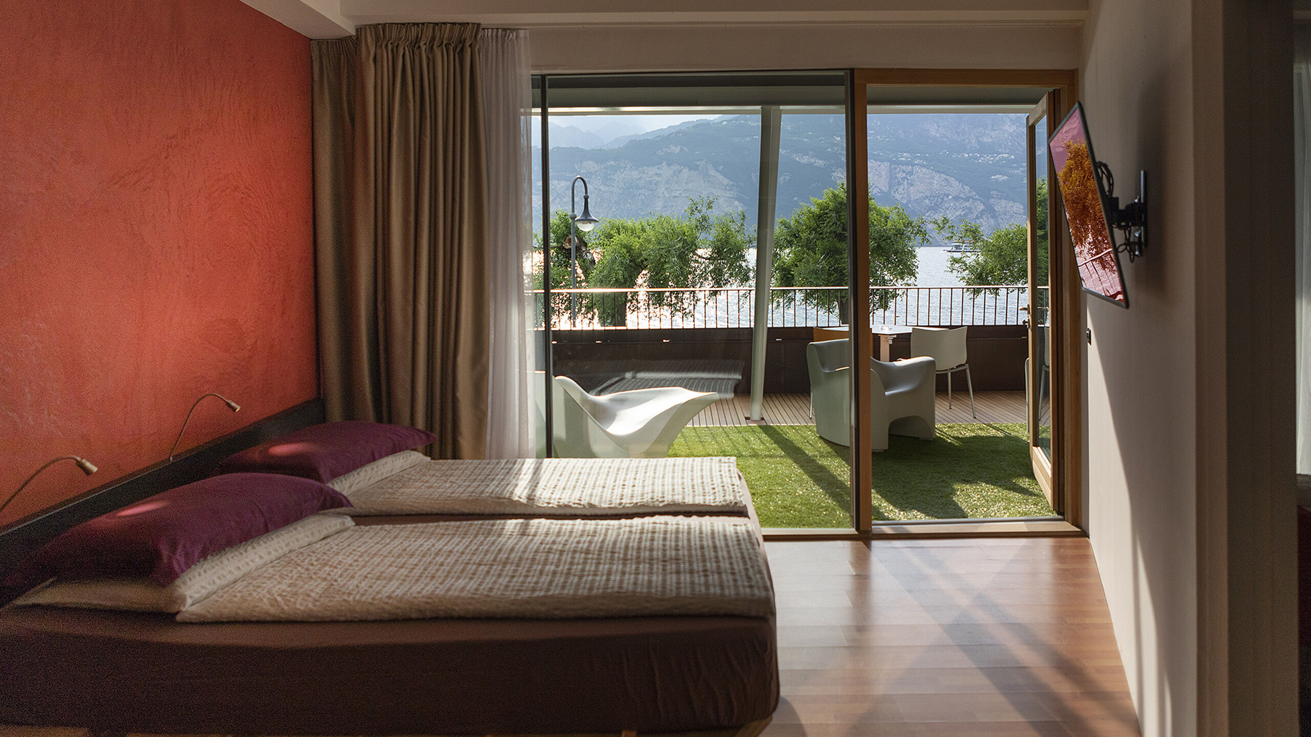 Ambienthotel Primaluna in Malcesine am Gardasee Ambienthotel Primaluna | Sleep different